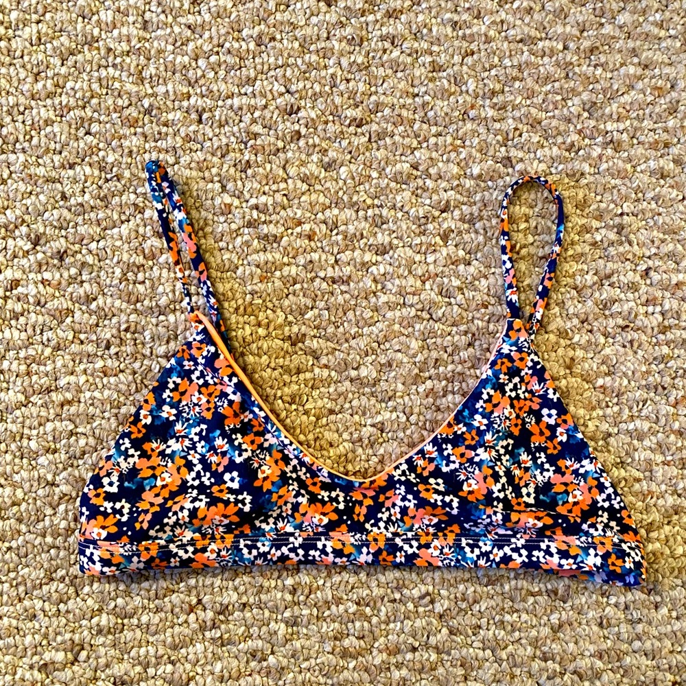 Kulani Kinis bikini top